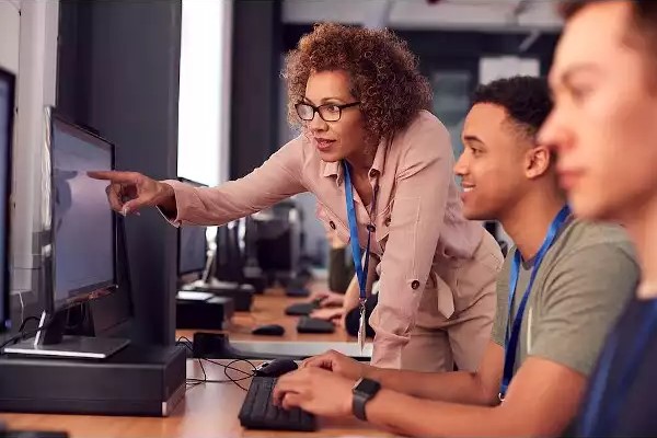 Business Deutsch auf Portugiesisch lernen Quick-Show zusammenarbeiten